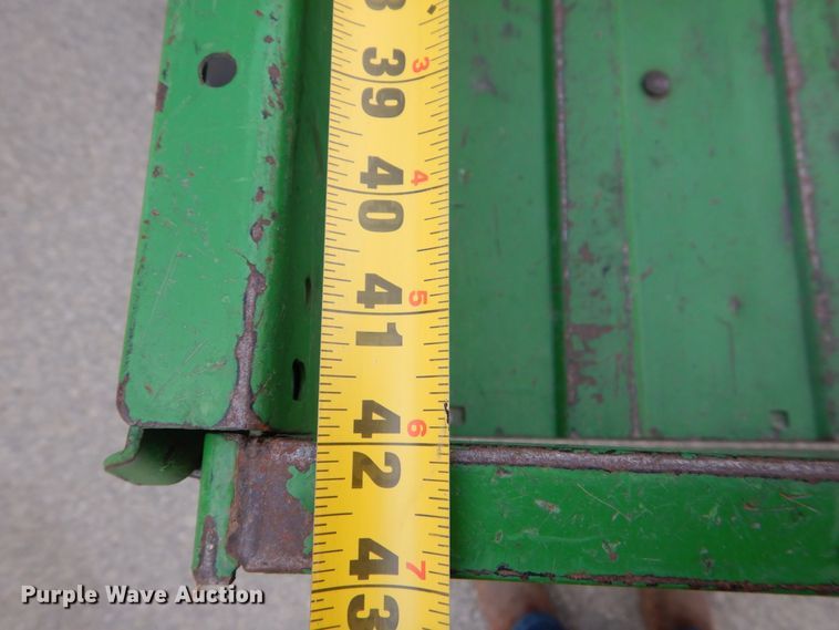 image for item MJ9900 2008 John Deere 620i  utility vehicle