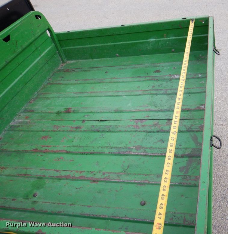 image for item MJ9900 2008 John Deere 620i  utility vehicle