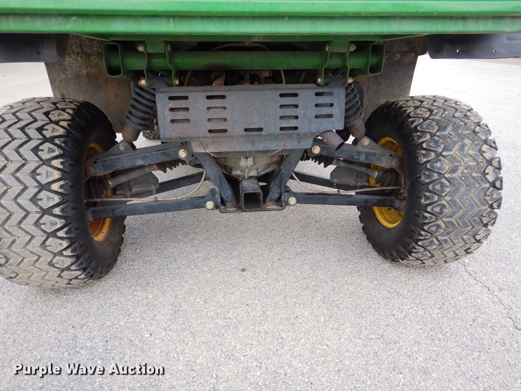 image for item MJ9900 2008 John Deere 620i  utility vehicle