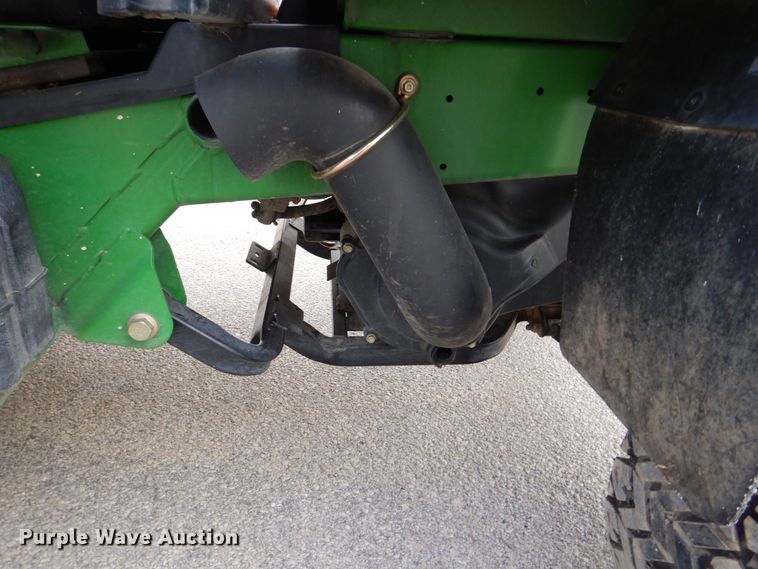 image for item MJ9900 2008 John Deere 620i  utility vehicle