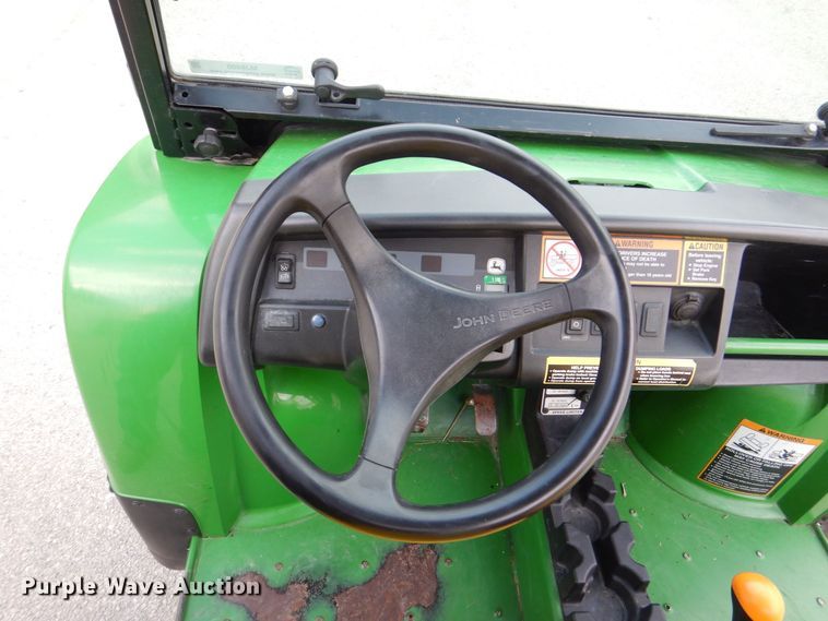 image for item MJ9900 2008 John Deere 620i  utility vehicle