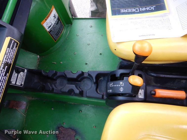 image for item MJ9900 2008 John Deere 620i  utility vehicle