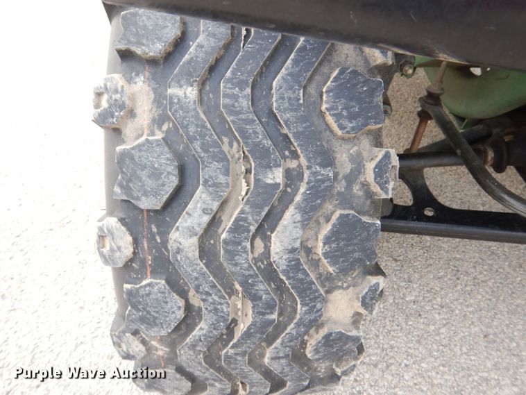 image for item MJ9900 2008 John Deere 620i  utility vehicle