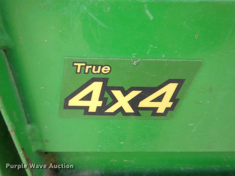 image for item MJ9900 2008 John Deere 620i  utility vehicle