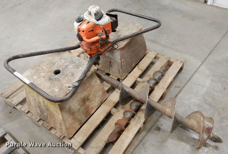 image for item MJ9902 Stihl 4308  two man post hole auger