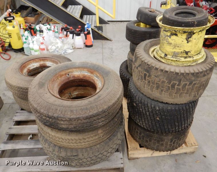 image for item MJ9903 (15) tires and wheels