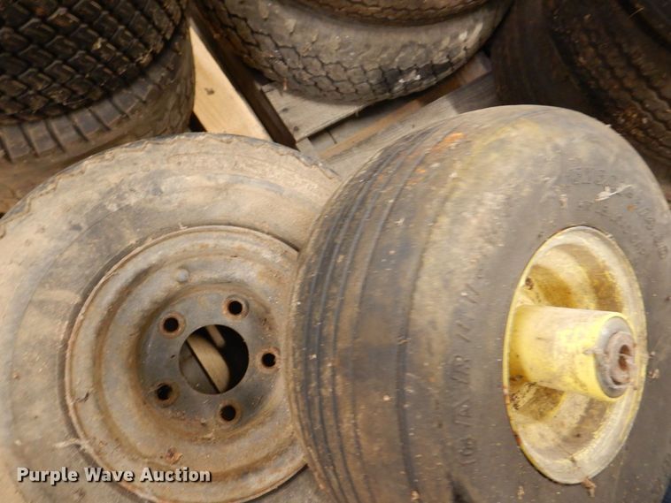 image for item MJ9903 (15) tires and wheels