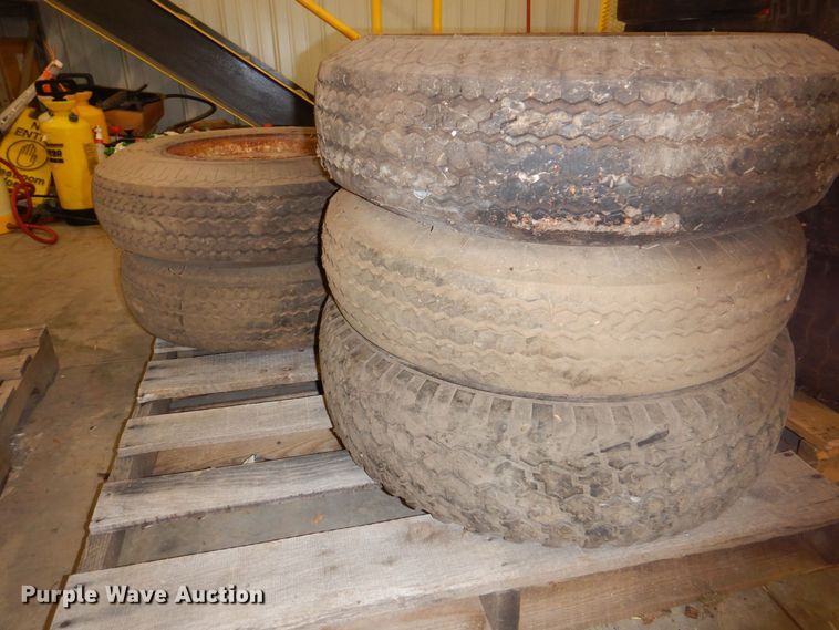 image for item MJ9903 (15) tires and wheels