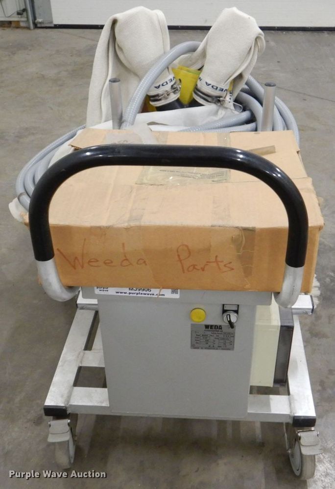 image for item MJ9906 Weda B600  pool cleaner