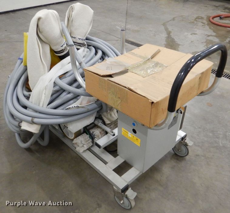 image for item MJ9906 Weda B600  pool cleaner