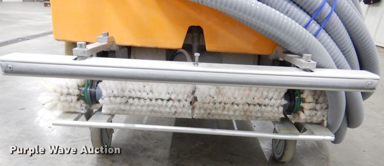 image for item MJ9906 Weda B600  pool cleaner