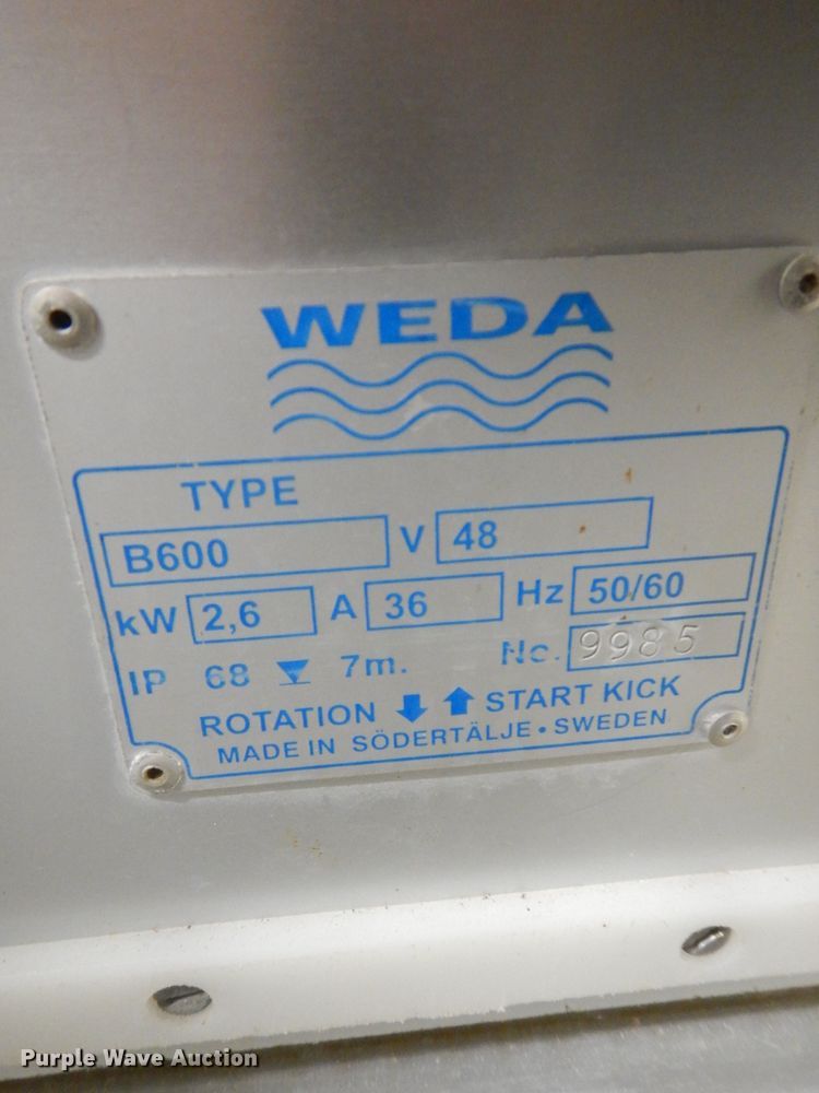 image for item MJ9906 Weda B600  pool cleaner