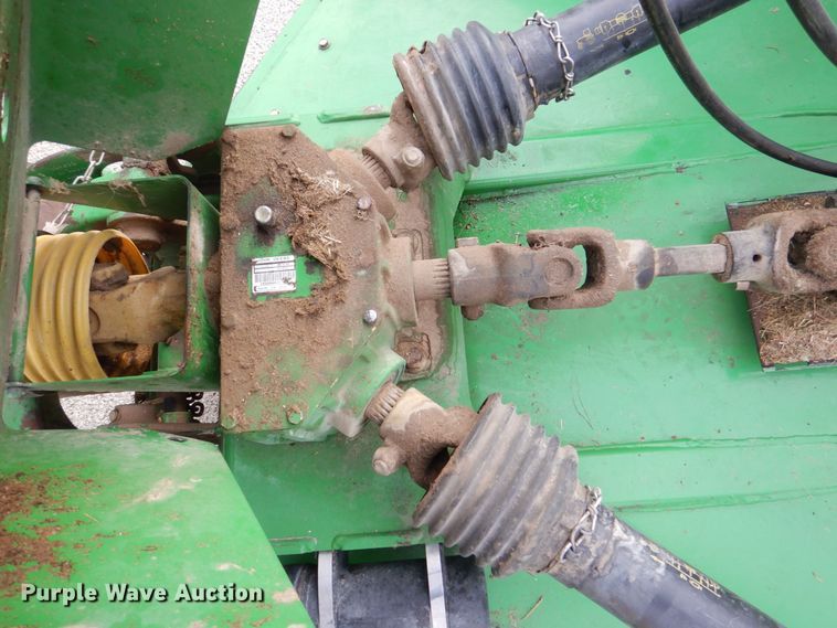 image for item MJ9909 2004 John Deere HX15  batwing rotary mower