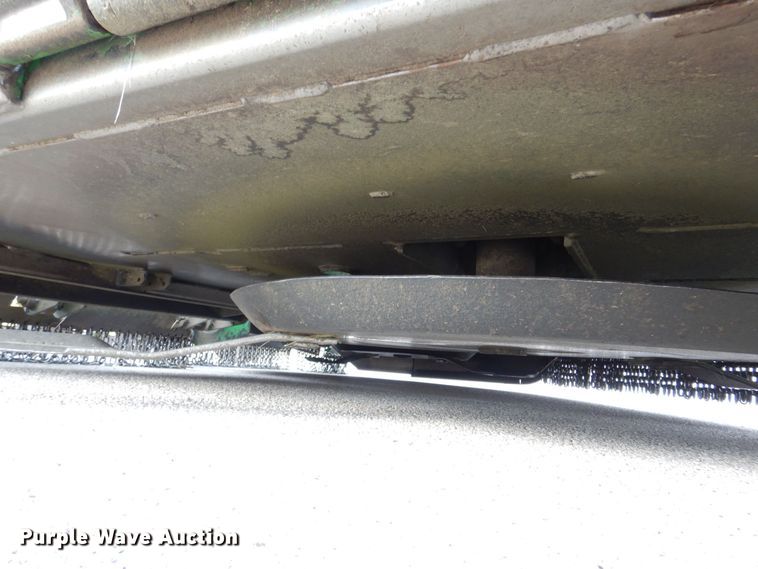 image for item MJ9909 2004 John Deere HX15  batwing rotary mower