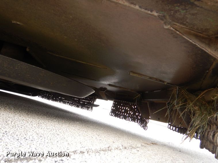 image for item MJ9909 2004 John Deere HX15  batwing rotary mower