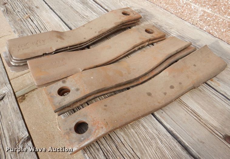 image for item MJ9909 2004 John Deere HX15  batwing rotary mower