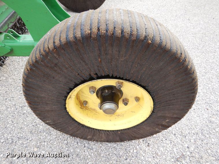 image for item MJ9909 2004 John Deere HX15  batwing rotary mower