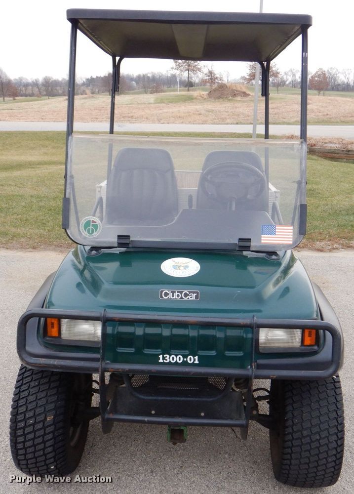 image for item MJ9910 2001 Club Car Carryall Turf 272  golf cart