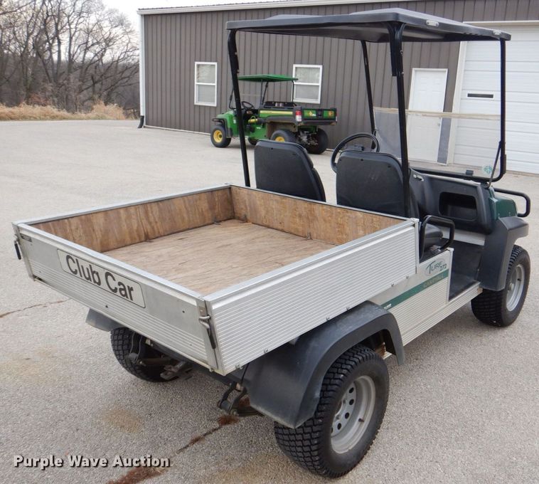 image for item MJ9910 2001 Club Car Carryall Turf 272  golf cart