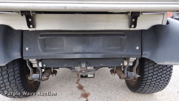 image for item MJ9910 2001 Club Car Carryall Turf 272  golf cart