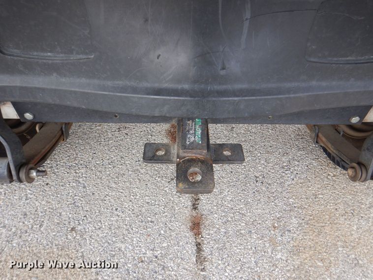 image for item MJ9910 2001 Club Car Carryall Turf 272  golf cart