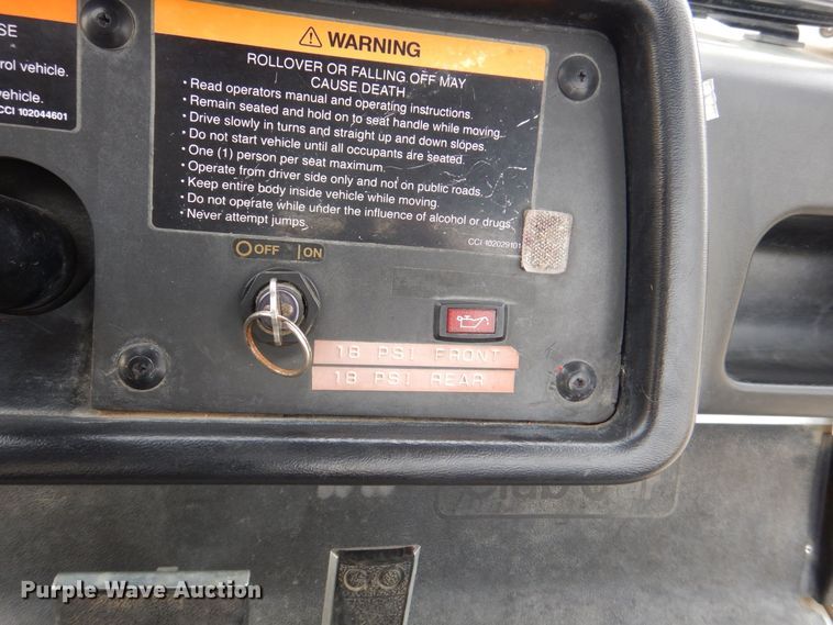 image for item MJ9910 2001 Club Car Carryall Turf 272  golf cart