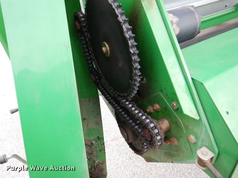 image for item MJ9911 2000 John Deere TD100  top dresser spreader