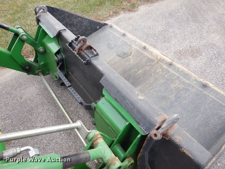 image for item MJ9912 2008 John Deere 4120  MFWD tractor