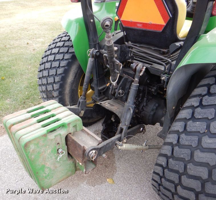 image for item MJ9912 2008 John Deere 4120  MFWD tractor