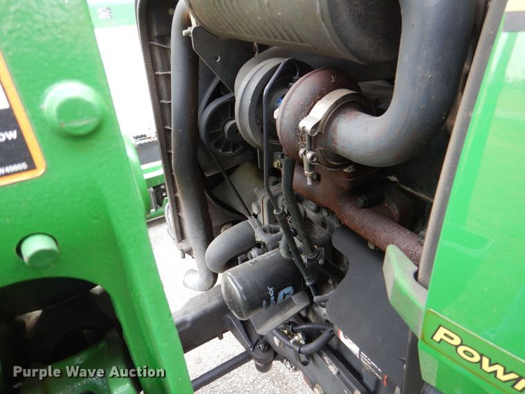 image for item MJ9912 2008 John Deere 4120  MFWD tractor