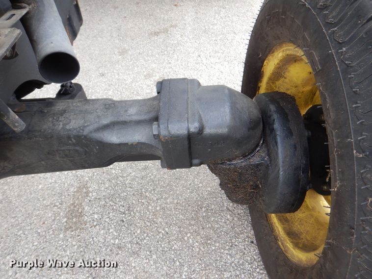 image for item MJ9912 2008 John Deere 4120  MFWD tractor