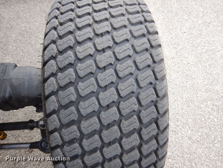 image for item MJ9912 2008 John Deere 4120  MFWD tractor