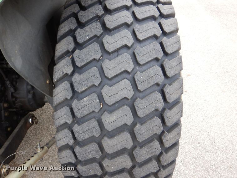 image for item MJ9912 2008 John Deere 4120  MFWD tractor