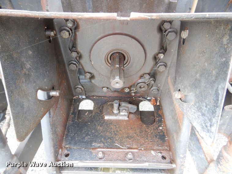 image for item MJ9913 1999 John Deere 5310  MFWD tractor