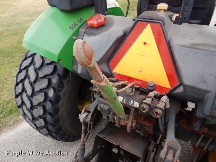 image for item MJ9913 1999 John Deere 5310  MFWD tractor