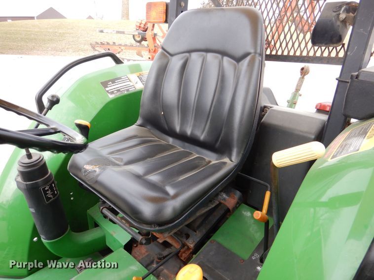 image for item MJ9913 1999 John Deere 5310  MFWD tractor