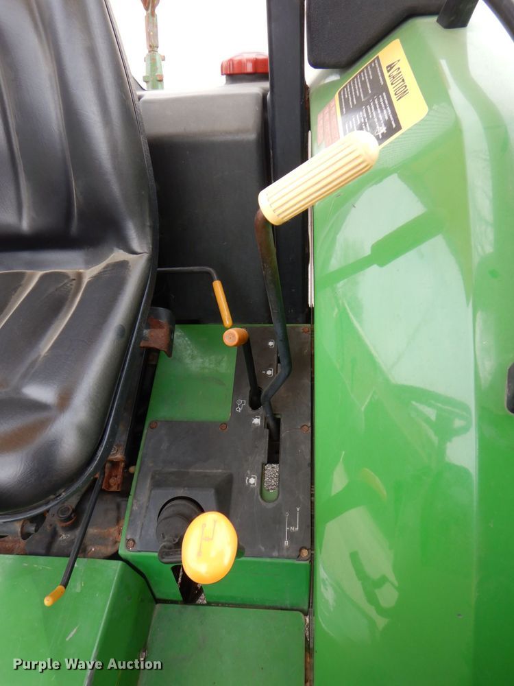 image for item MJ9913 1999 John Deere 5310  MFWD tractor