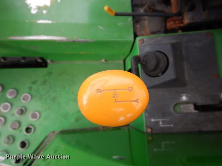 image for item MJ9913 1999 John Deere 5310  MFWD tractor