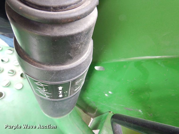 image for item MJ9913 1999 John Deere 5310  MFWD tractor