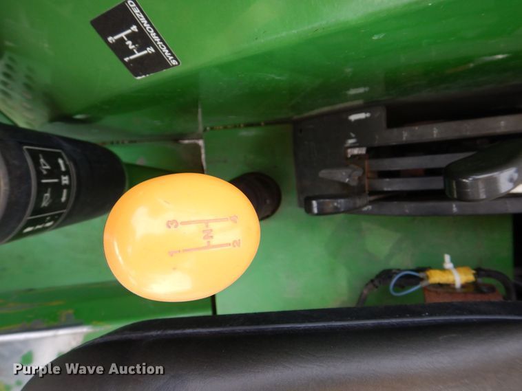 image for item MJ9913 1999 John Deere 5310  MFWD tractor