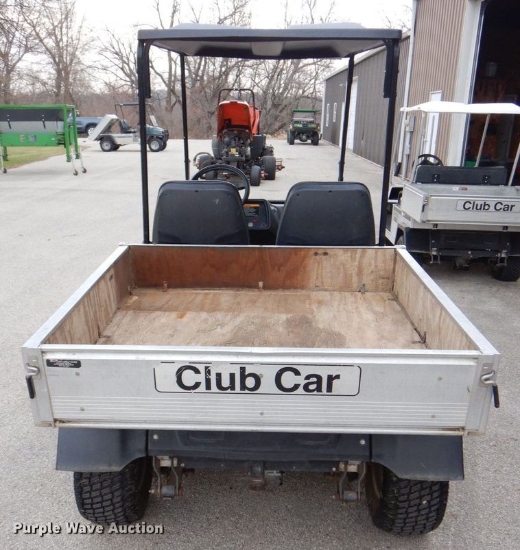 image for item MJ9914 2001 Club Car Carryall Turf 272  golf cart
