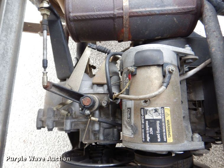 image for item MJ9914 2001 Club Car Carryall Turf 272  golf cart