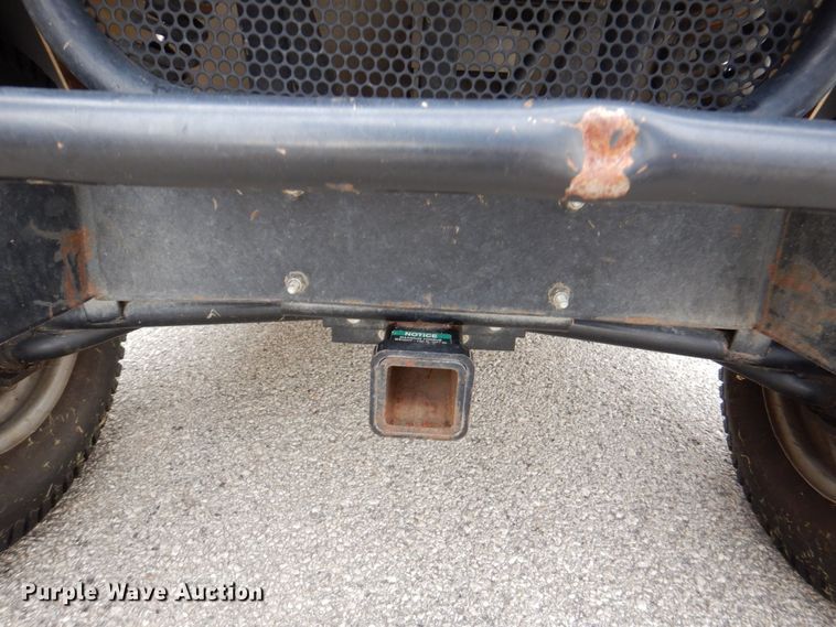 image for item MJ9914 2001 Club Car Carryall Turf 272  golf cart