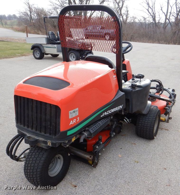 image for item MJ9917 2011 Jacobsen AR3  greens mower