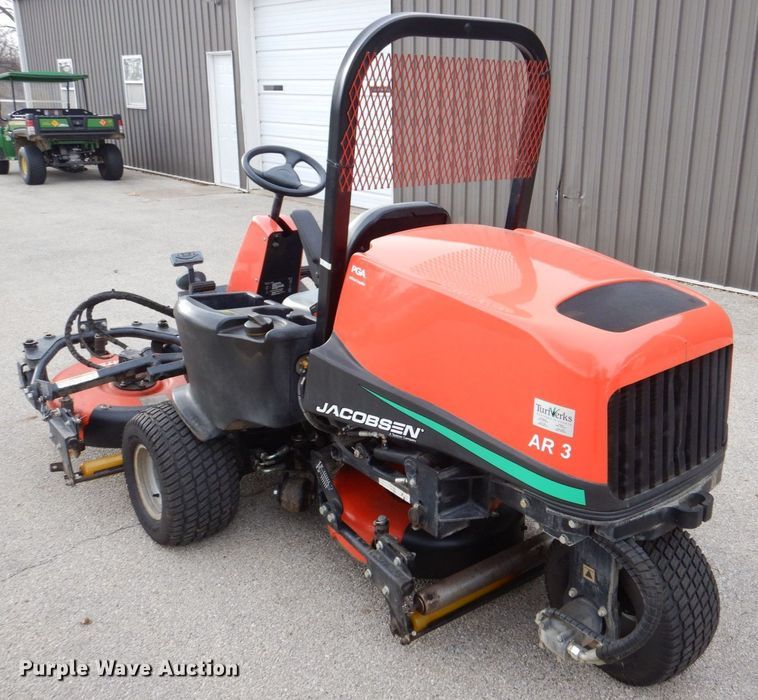 image for item MJ9917 2011 Jacobsen AR3  greens mower