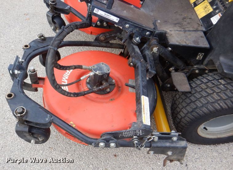 image for item MJ9917 2011 Jacobsen AR3  greens mower