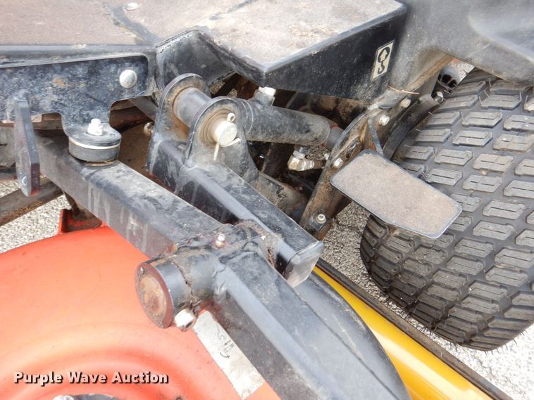 image for item MJ9917 2011 Jacobsen AR3  greens mower