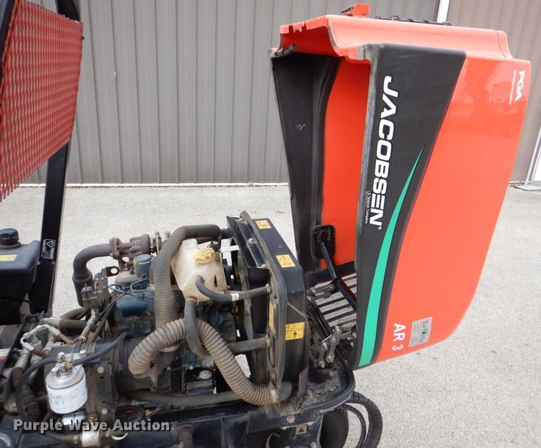 image for item MJ9917 2011 Jacobsen AR3  greens mower