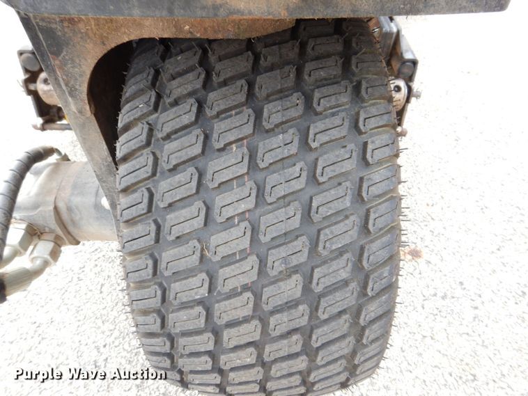 image for item MJ9917 2011 Jacobsen AR3  greens mower