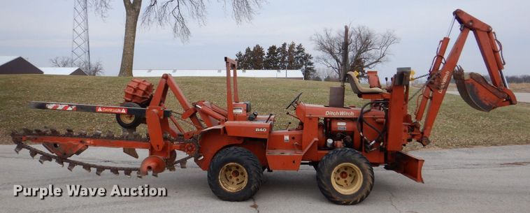 image for item MJ9918 1978 Ditch Witch R40  trencher